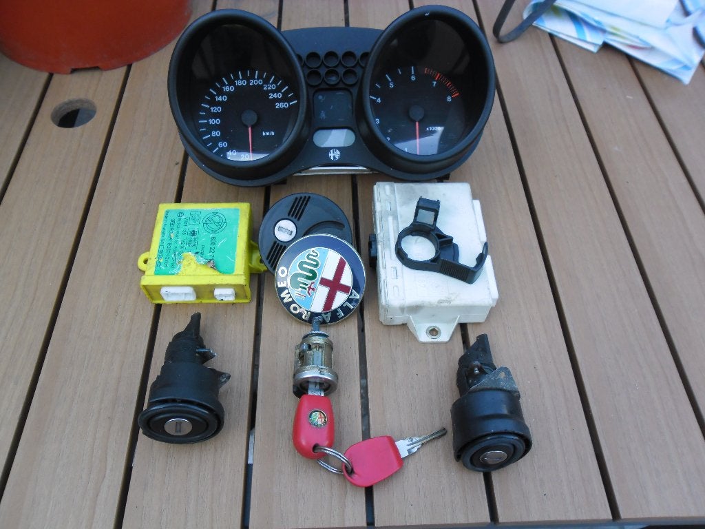 Alfa spider -gtv tellerklok,slotenset,startmobilizer, Ophalen, Gebruikt, Alfa Romeo