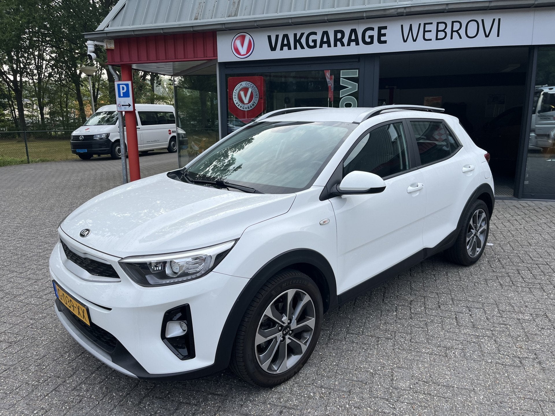 Kia Stonic 1.0 T-GDi DynamicLine 1e Eign Incl Beurt, Auto's, Voorwielaandrijving, Gebruikt, Euro 6, Met garantie (alle)