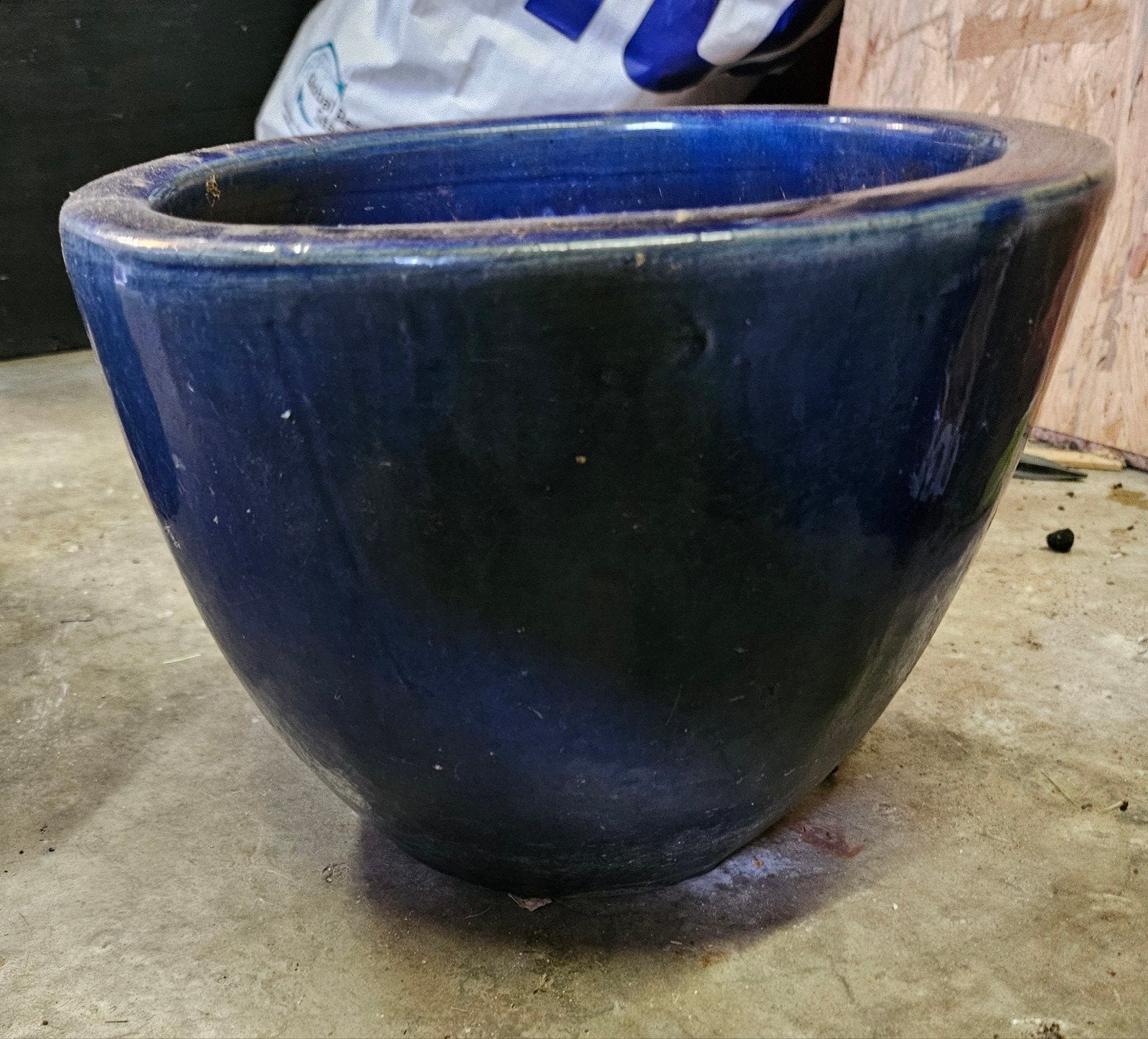 blauw geglazuurde keramische bloempot, Ophalen, Rond, Minder dan 40 cm, Minder dan 25 cm