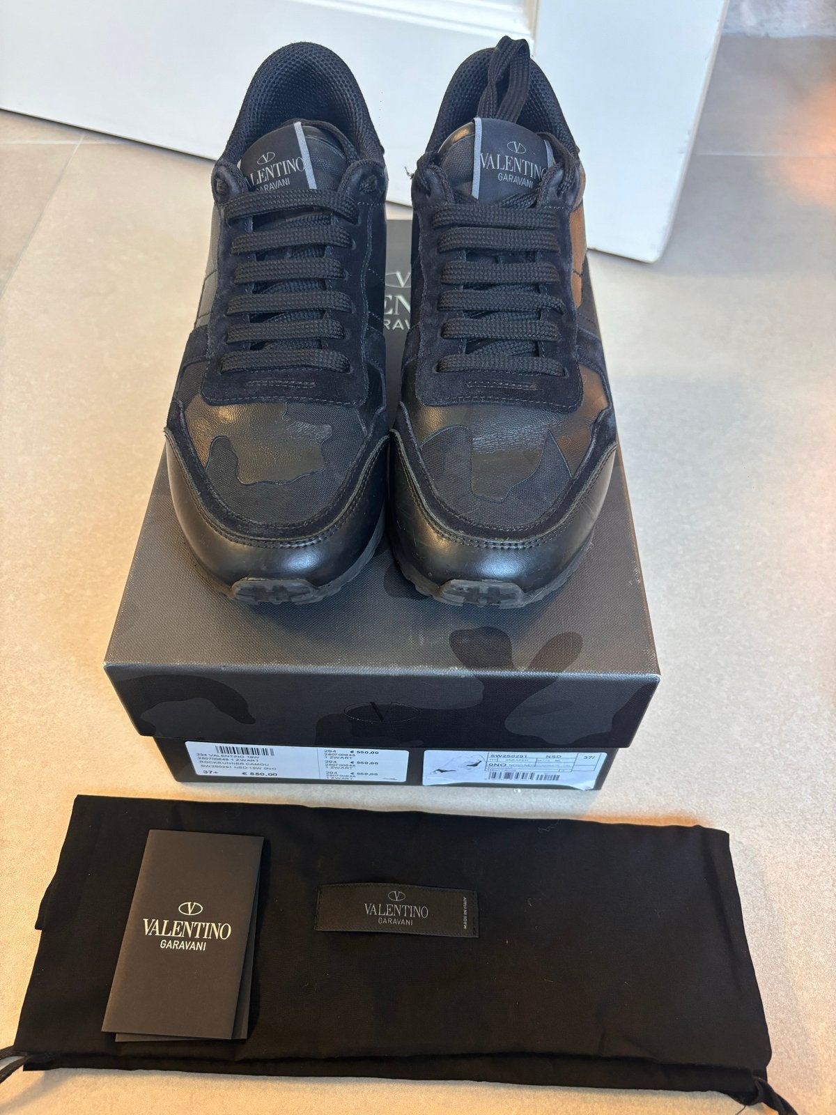 Valentino Garavani Rockrunner sneakers dames zwart, Zwart, Ophalen of Verzenden, Sneakers of Gympen, Zo goed als nieuw