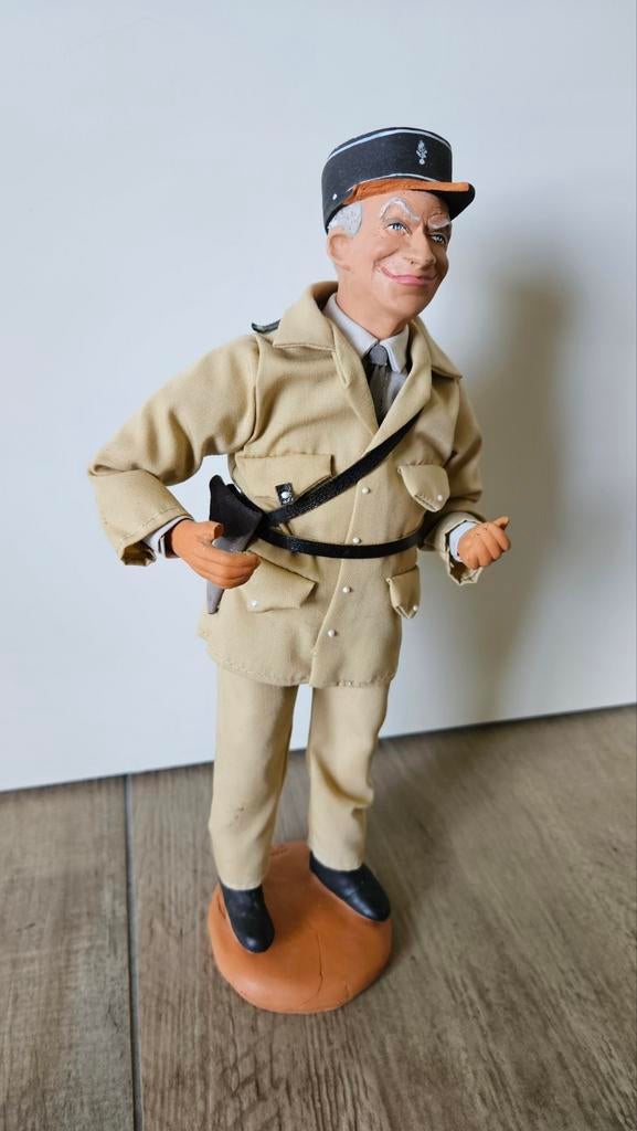 Louis de Funes  Ludovic Cruchot figuur van klei. 30 cm hoog, Ophalen of Verzenden, Gebruikt, Mens