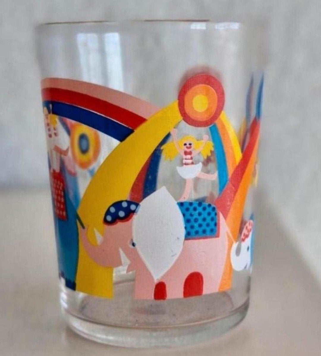 Vintage Kinderglaasje met Circus opdrukken, Verzamelen, Ophalen of Verzenden, Zo goed als nieuw, Borrel- of Shotglas