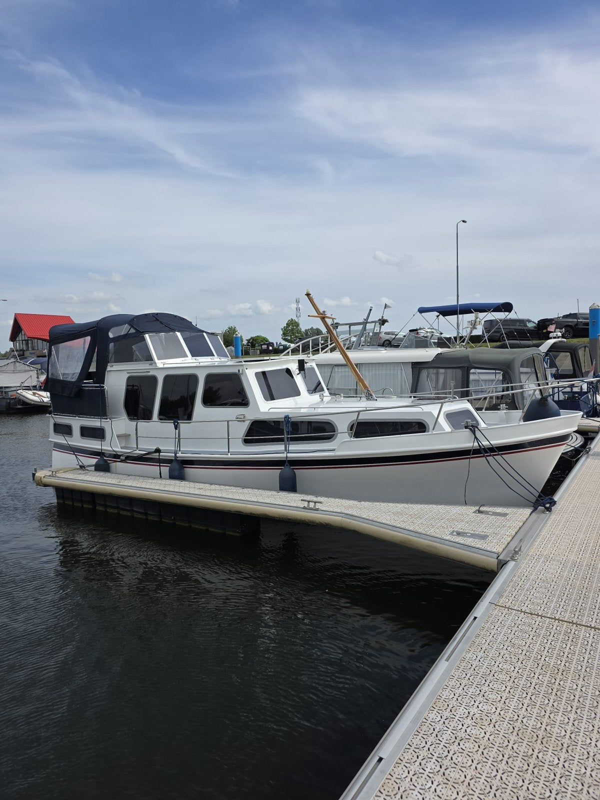 vecht kruiser 10.8 mtr incl ligplaats biesbosch tm mrt 2027, Ophalen, Zo goed als nieuw