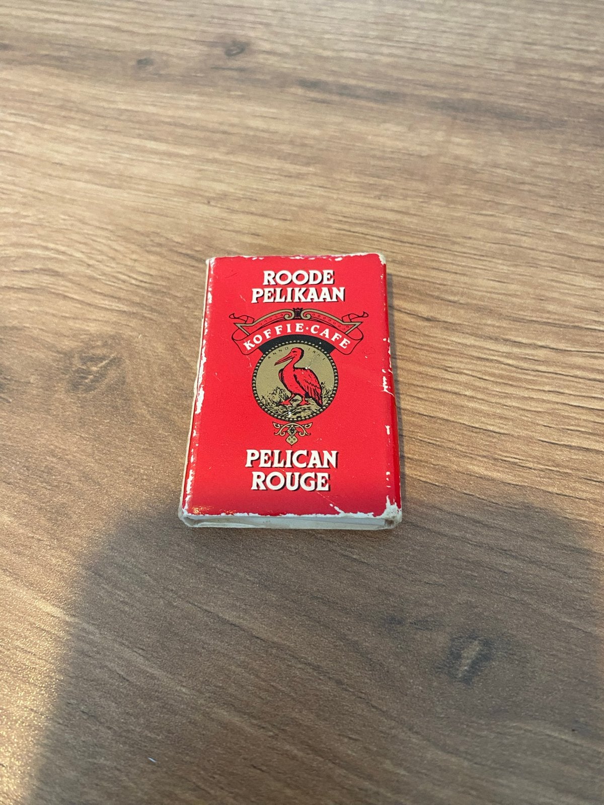 Vintage Luciferdoosje - Roode Pelikaan Koffie Cafe, Ophalen of Verzenden, Gebruikt, Luciferdoosjes of -merken