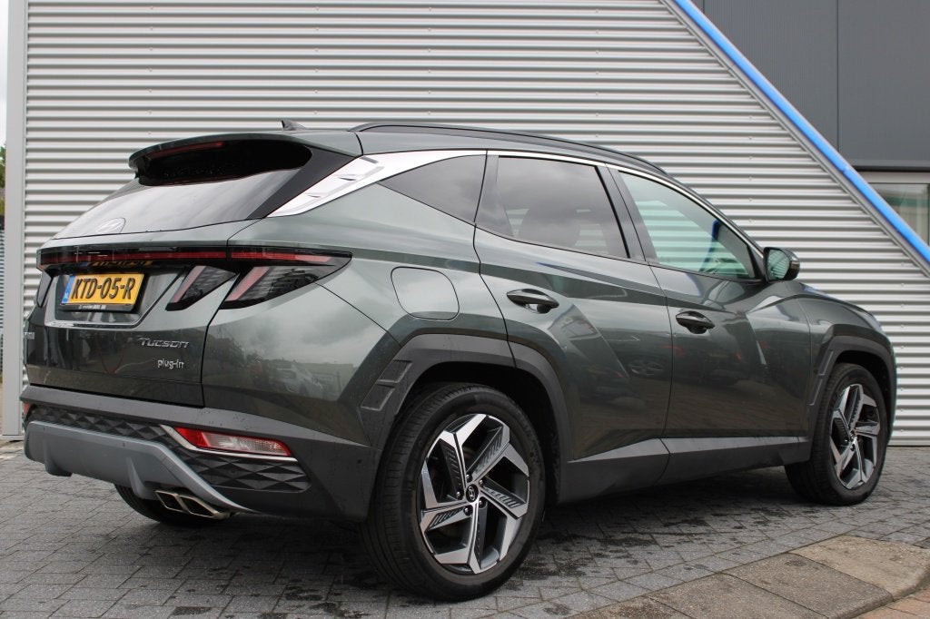 Hyundai Tucson 1.6 T-GDI PHEV Premium Sky | Leder | Pano | F, Automaat, 1350 kg, Gebruikt, Zwart