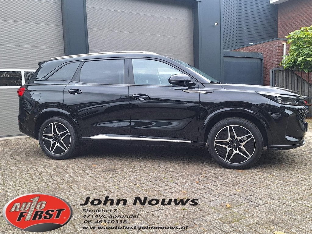 DFSK E5 1.5 PHEV L2, Auto's, Overige Auto's, 4 cilinders, Zwart, Bedrijf, Hybride Elektrisch/Benzine