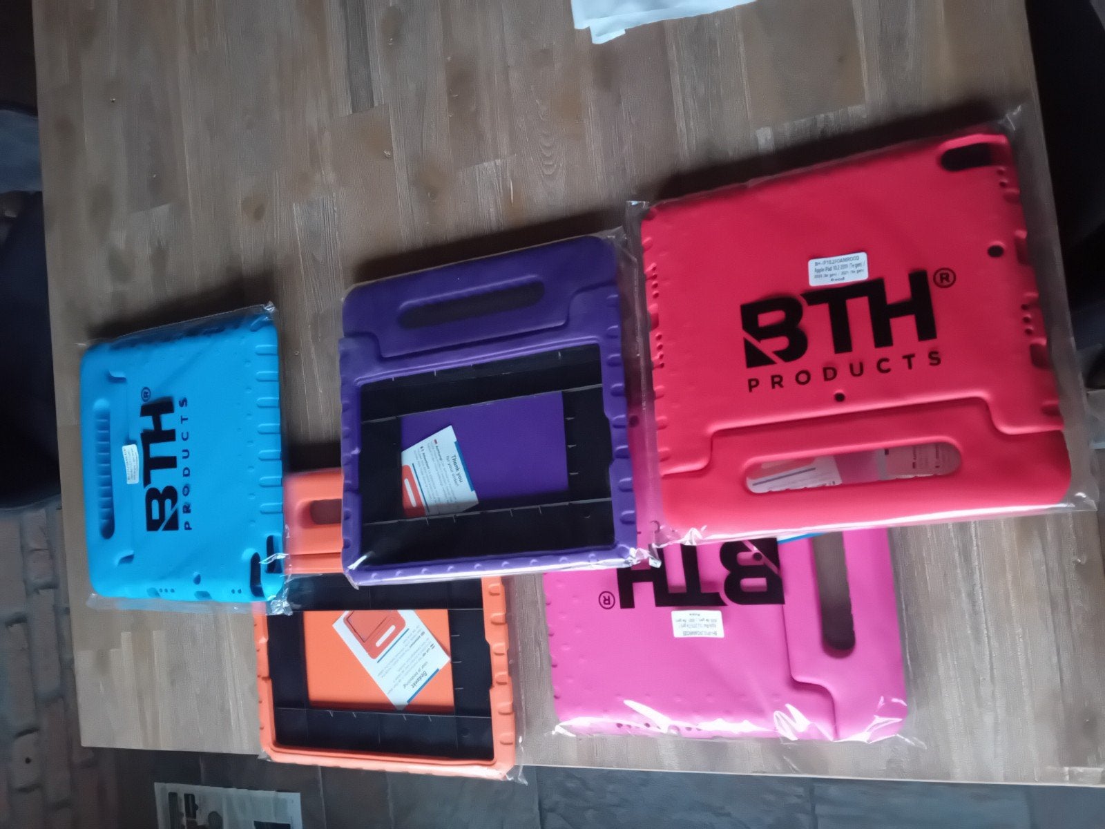 BTH Products beschermhoes Apple iPad 10.2 (7e, 8e, 9e gen), Computers en Software, Ophalen of Verzenden, Nieuw, 10 inch, Bescherming voor- en achterkant