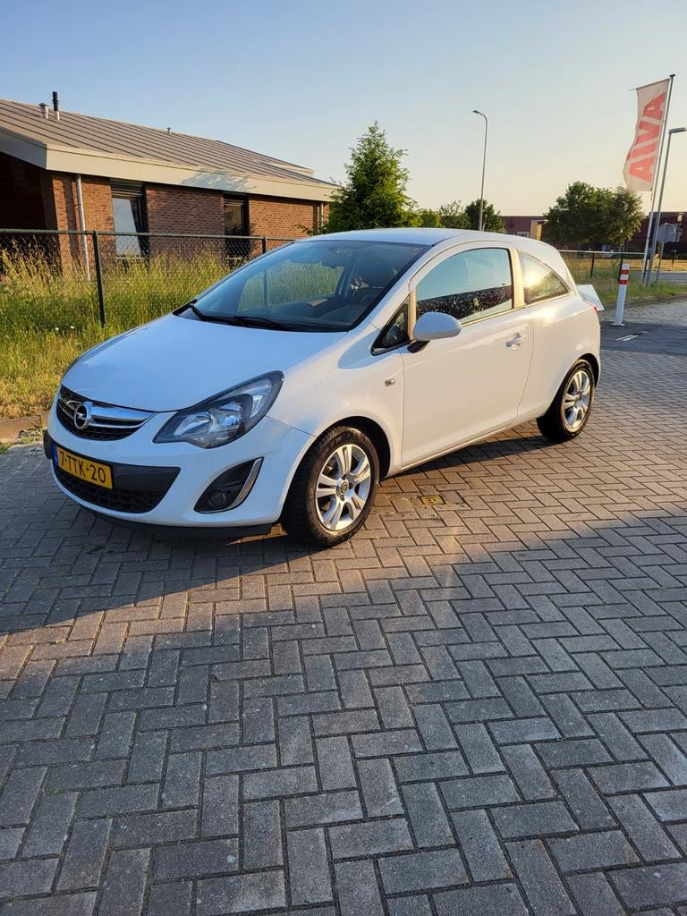 Opel Corsa 1.3 Cdti 70KW 3D 2014 Wit, Auto's, Voorwielaandrijving, 1063 kg, Wit, Origineel Nederlands