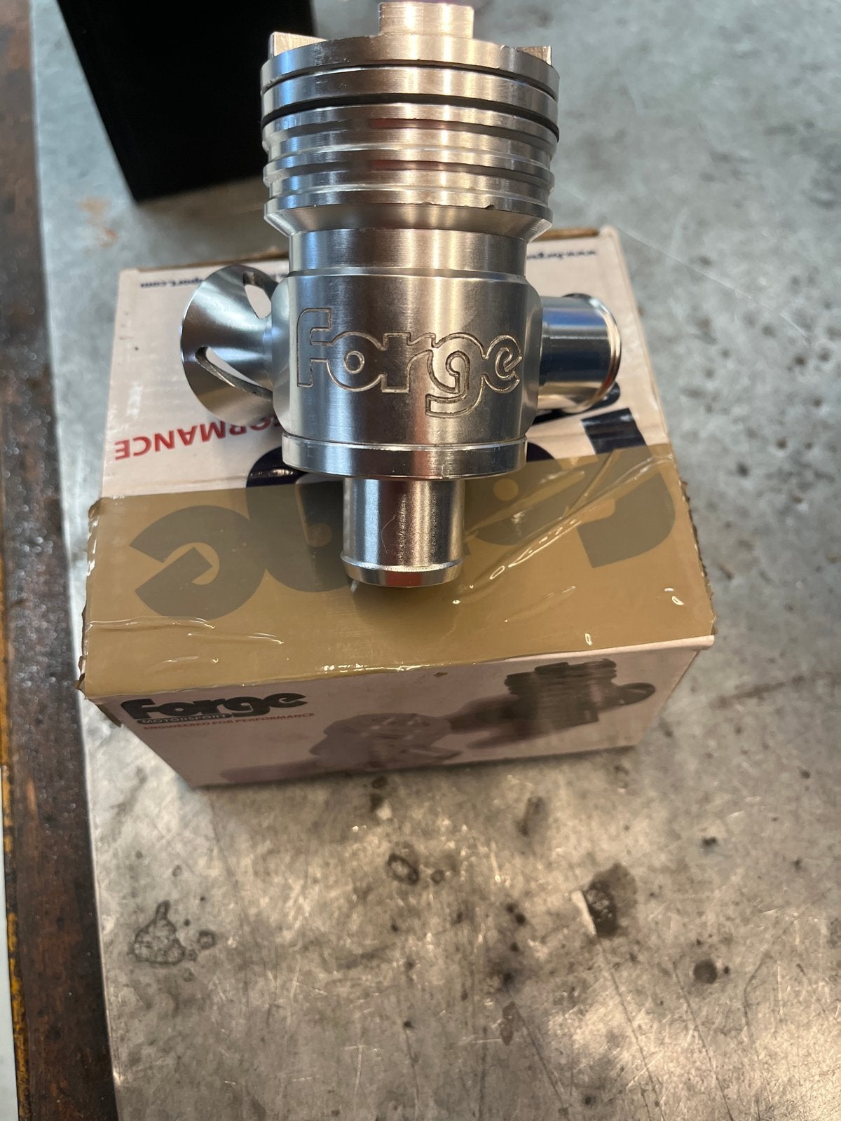 Nieuwe Forge blow off valve, Auto-onderdelen, Motor en Toebehoren, Ophalen of Verzenden, Nieuw, Universele onderdelen