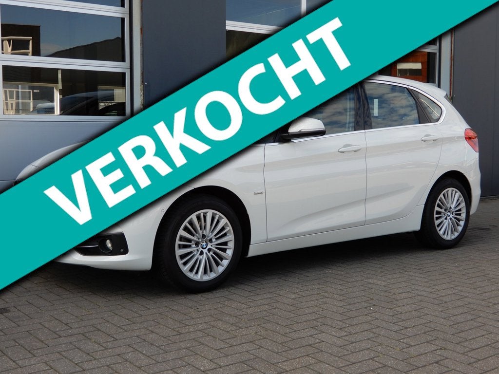 BMW 2-serie Active Tourer 218i Centennial Executive ParkeerA, Auto's, BMW, Bedrijf, Te koop, 2-Serie Active Tourer, ABS, Airbags