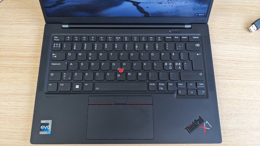Lenovo ThinkPad X1 Carbon Gen 11 - i5-1355U 16GB, Computers en Software, Windows Laptops, 256 GB, Qwerty, 14 inch, Ophalen of Verzenden