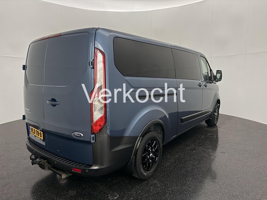 Ford Transit Custom 2.0 TDCI 130PK L2H1 TRAIL l AIRCO l NAVI, Auto's, Bestelauto's, Voorwielaandrijving, 4 cilinders, Blauw, 2800 kg