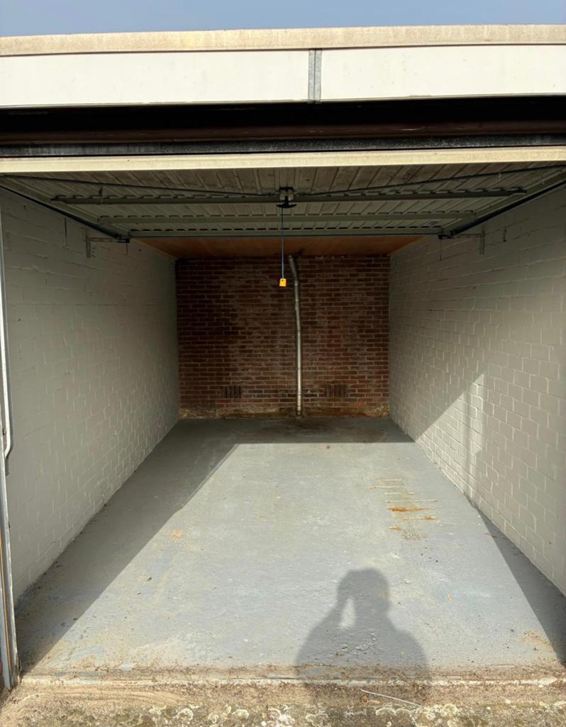 Garage in Papendrecht, Huizen en Kamers, Garages en Parkeerplaatsen, Zuid-Holland