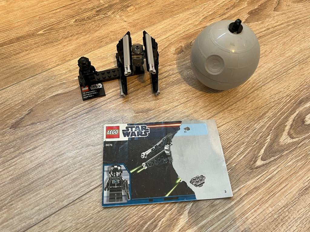 LEGO Star Wars TIE Interceptor Pilot Death Star Display, Ophalen of Verzenden, Zo goed als nieuw, Complete set, Lego
