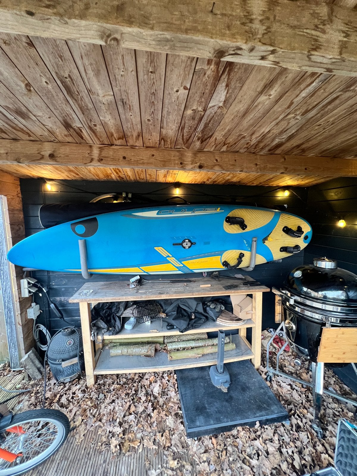 Windsurf plank compleet met zeil en toebehoren, Watersport en Boten, Windsurfen, 250 tot 300 cm, Gebruikt, Deelbare mast, Complete set