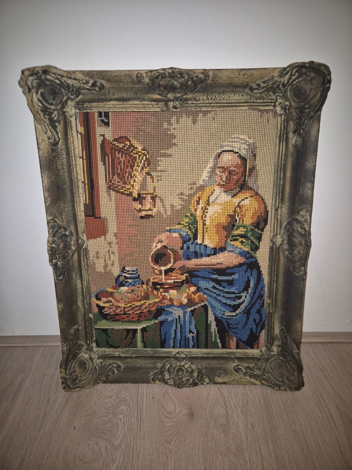 Vintage Borduurwerk 'Het Melkmeisje' in Houten Lijst, Antiek en Kunst, Ophalen of Verzenden