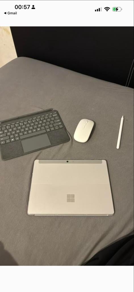 Microsoft Surface Go 2 met accessoires en Windows 11, 10 inch, Ophalen of Verzenden, Zo goed als nieuw, 128 GB