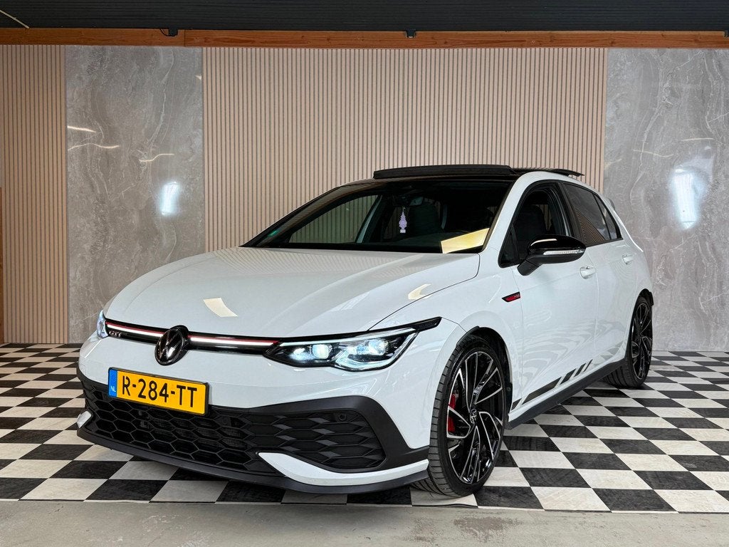 Volkswagen Golf 2.0 TSI GTI Clubsport Pano Nurburgring IQ Li, Auto's, 15 km/l, Gebruikt, Euro 6, 4 cilinders