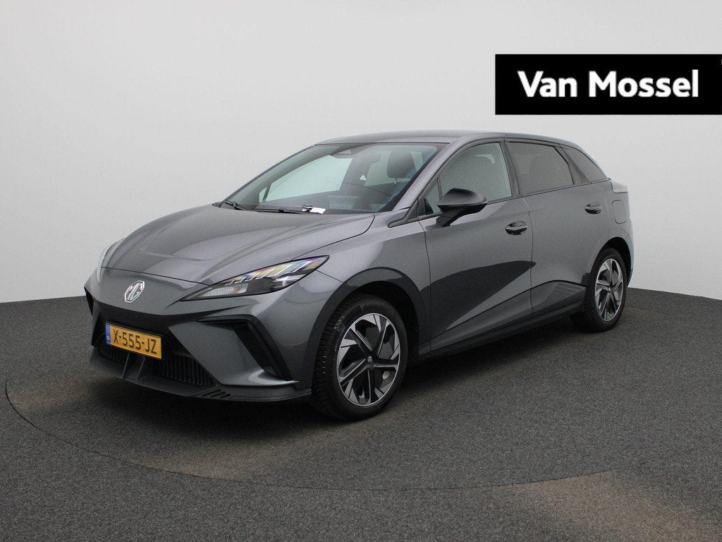 MG 4 Comfort 64 kWh | Led Verlichting | Carplay | Parkeersen, Auto's, MG, Automaat, 12 maanden, Gebruikt, Origineel Nederlands