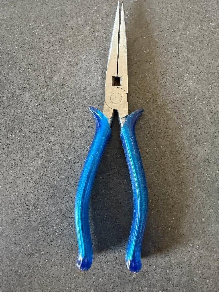 Halfronde punttang / langbektang, Doe-het-zelf en Verbouw, Ophalen of Verzenden, Gebruikt, Tang