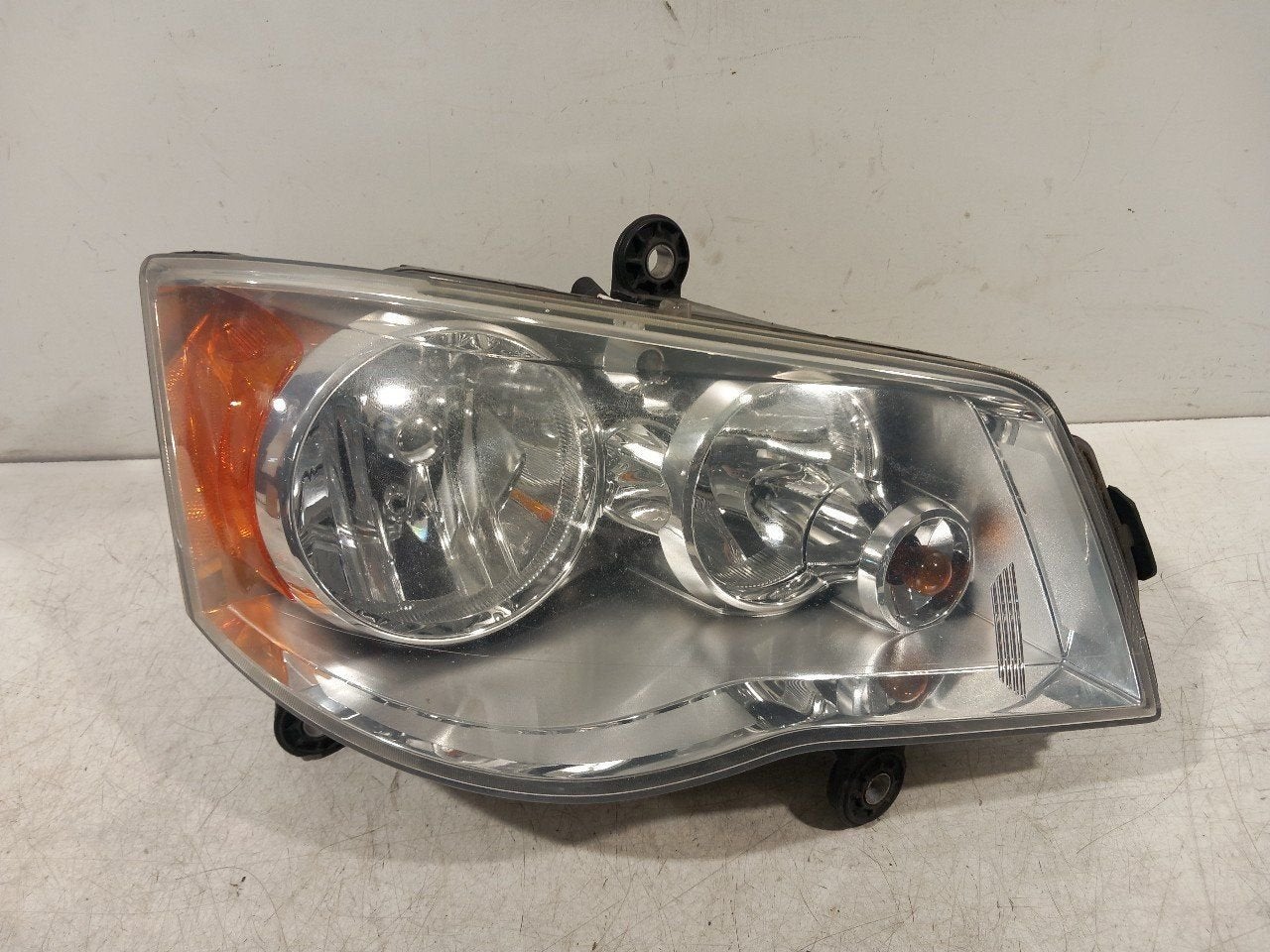 Koplamp rechts Lancia Voyager, Auto-onderdelen, Verlichting, Onderdelen@venauto.nl, Van der Ven Autorecycling B.V., Gebruikt, Ettenseweg 76, 4706 PB Roosendaal, The Netherlands