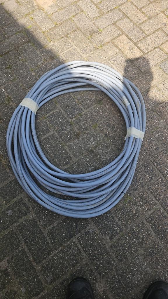 34 meter ,grondkabel,, Ophalen, Kabel of Snoer