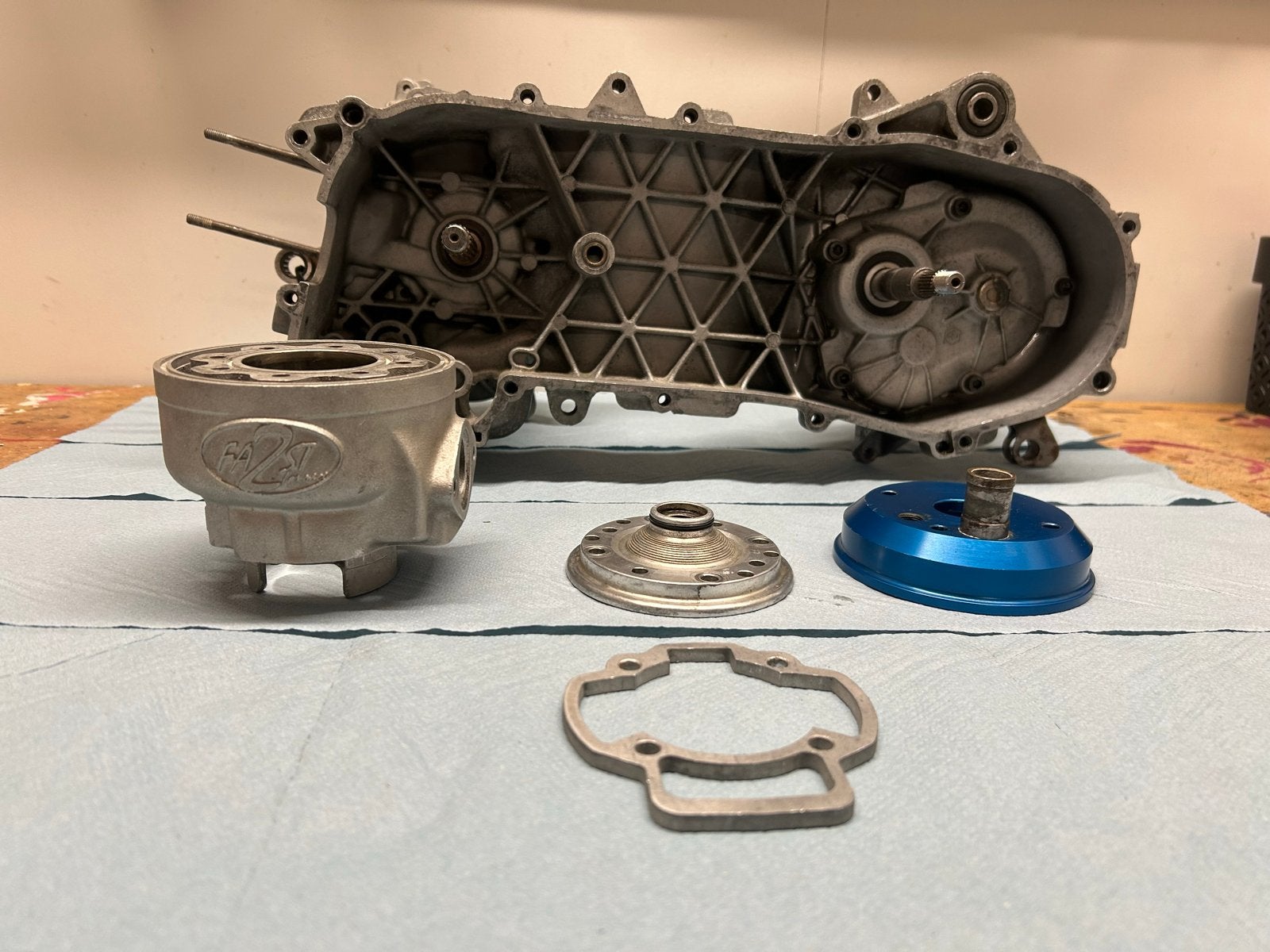 Piaggio Carterset met 2Fast Krukas & Cilinderkit, Ophalen of Verzenden, Gebruikt, Blok, Piaggio