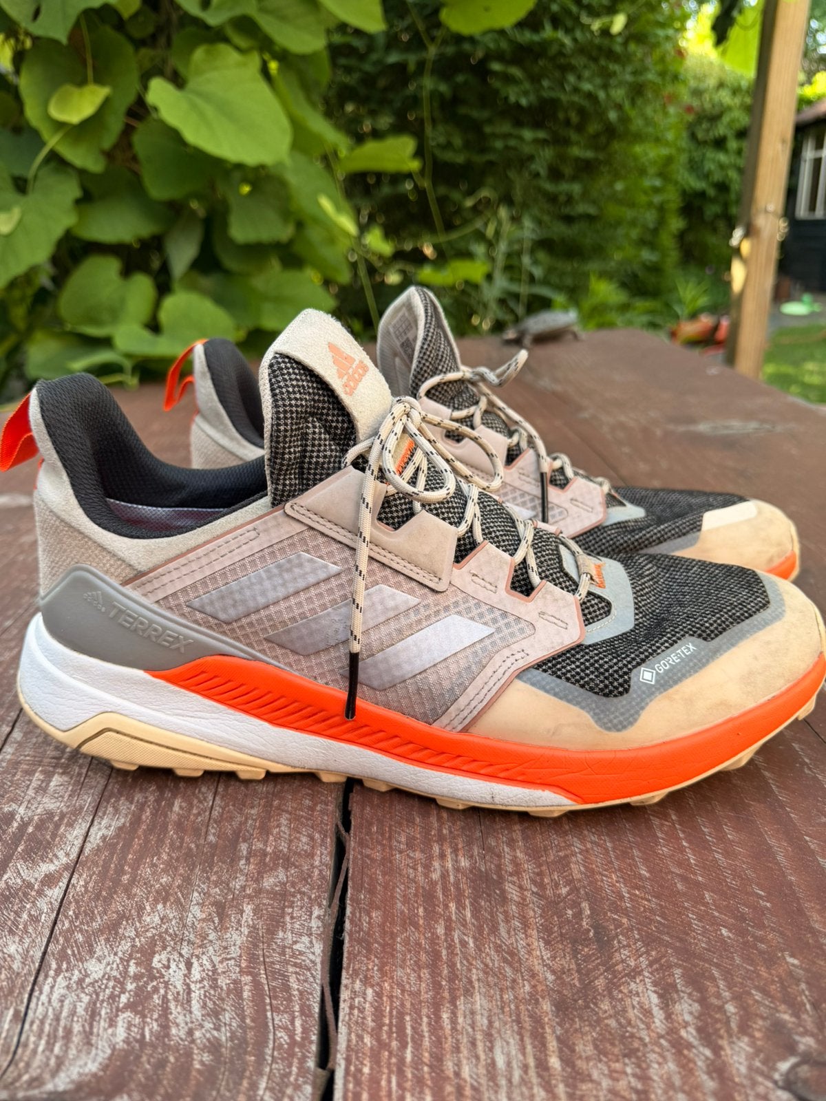 Adidas Terrex Gore Tex, Ophalen of Verzenden, Zo goed als nieuw, Sneakers of Gympen