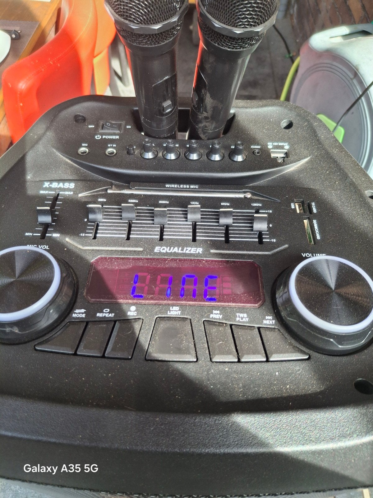 Krachtige Bluetooth Speaker met Microfoons en Equalizer, Ophalen of Verzenden