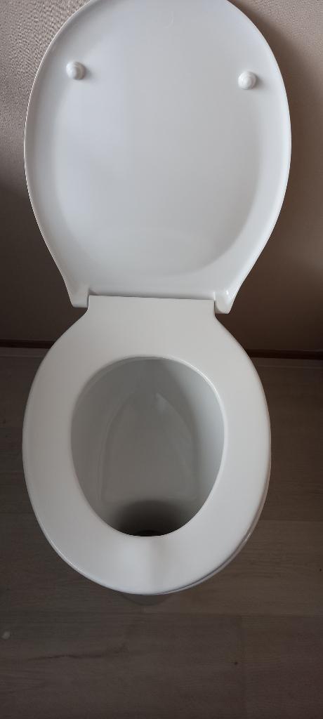Hoge toiletpot,spoelbak,fonteintje, Ophalen, Gebruikt, Steen, Toilet