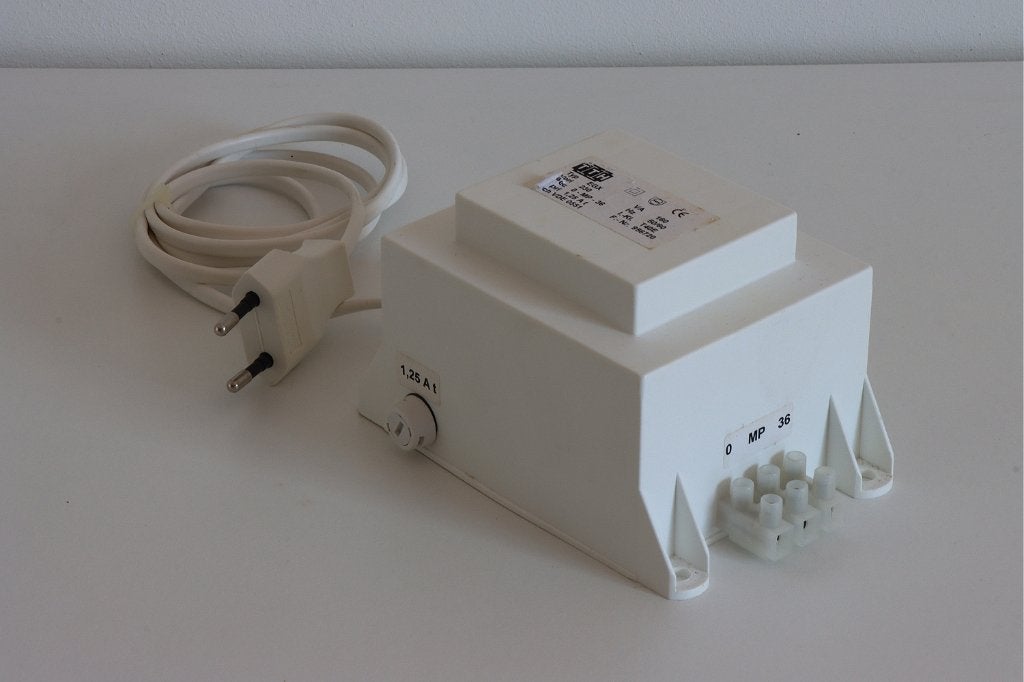 Trafo aansluiting voor 18 Volt en 26 volt 160 VA., Ophalen of Verzenden, Gebruikt