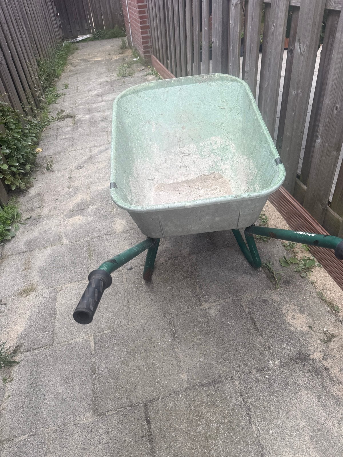 Stevige kruiwagen voor tuin en bouw, Ophalen, Gebruikt, Handmatig, Eenwielig