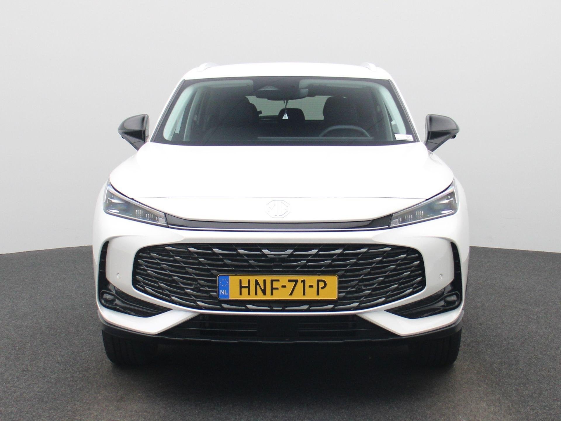 MG HS PHEV 1.5 272pk Aut. Luxury | 1e-Eig. | 100km Electrisc, Auto's, Stof, Gebruikt, 4 cilinders, Hybride Elektrisch/Benzine