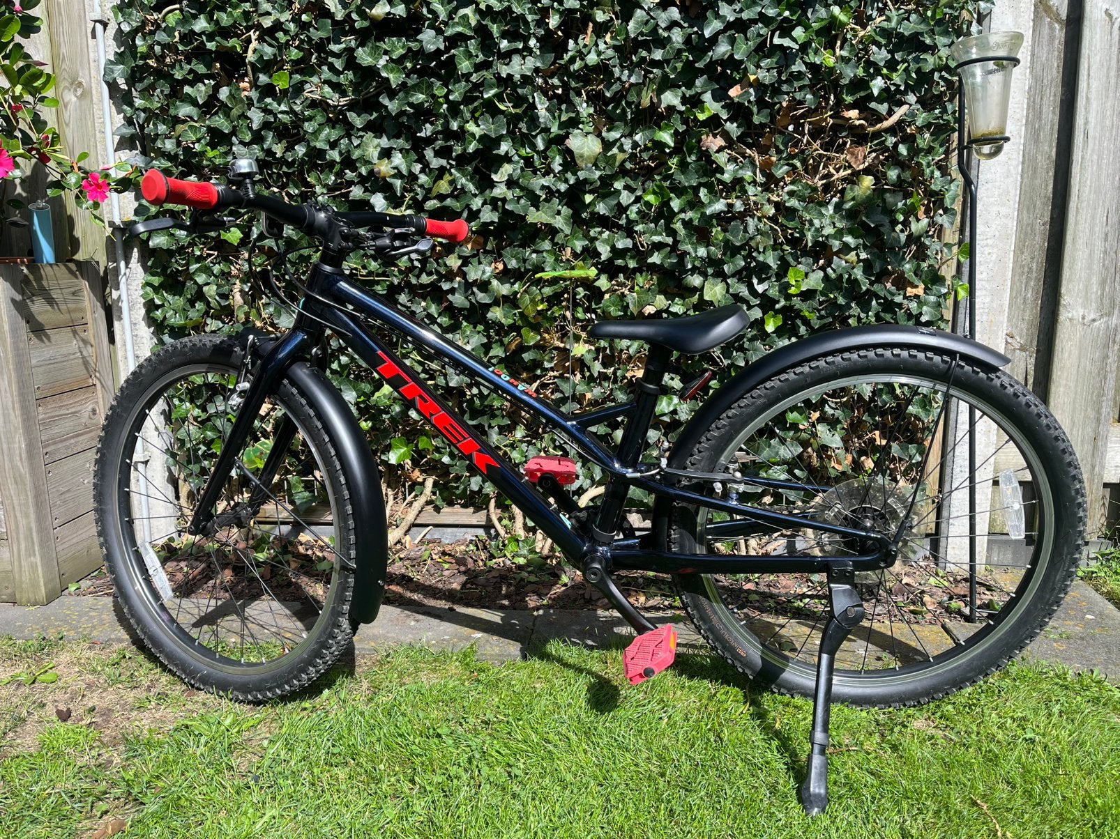 Trek Wahoo path 24 inch MTB mountainbike, Fietsen en Brommers, Fietsen | Mountainbikes en ATB, Ophalen, Zo goed als nieuw, Velgrem