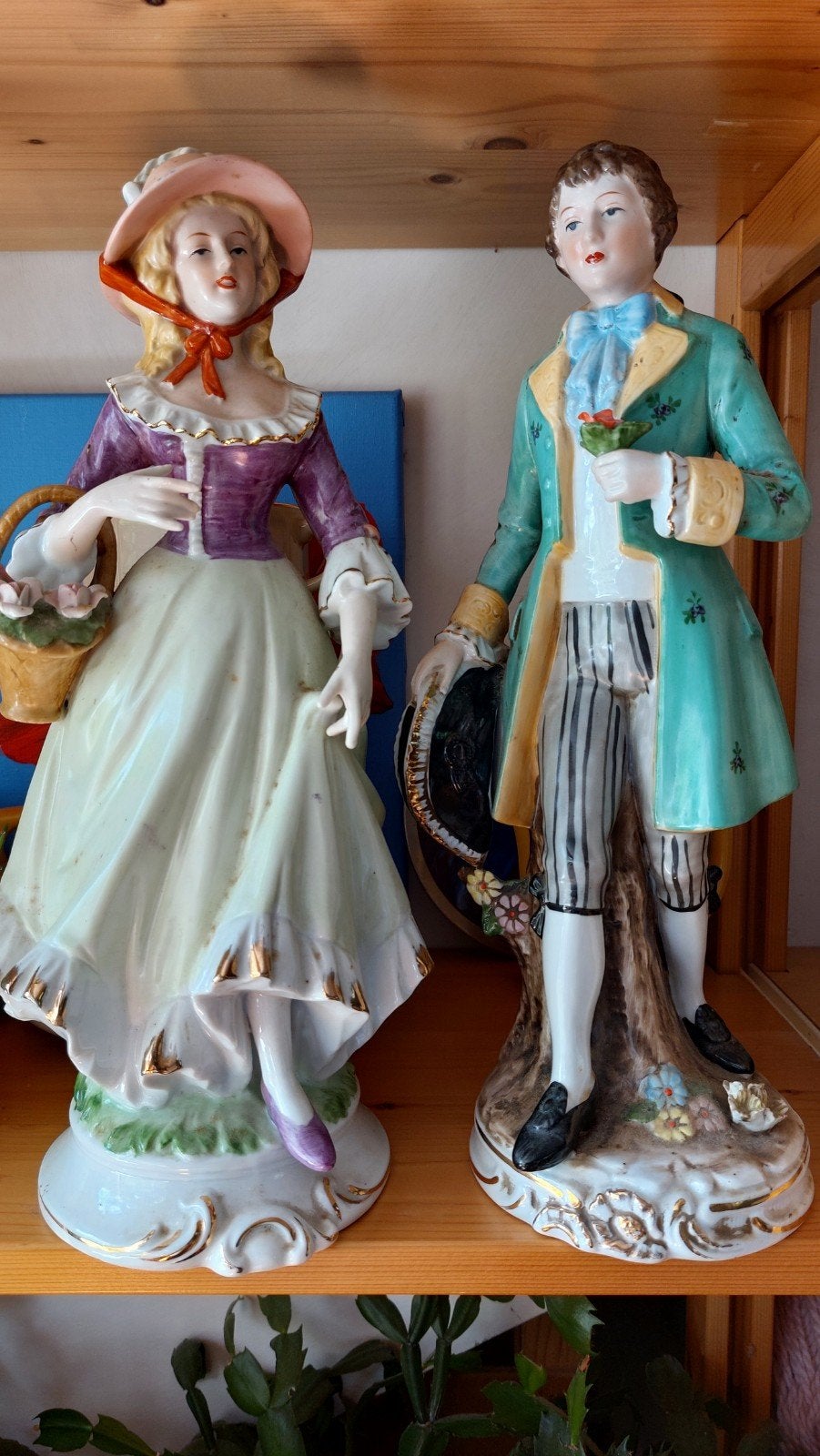 2 antieke beelden dame en heer Dresden ?, Antiek en Kunst, Antiek | Porselein, Ophalen of Verzenden