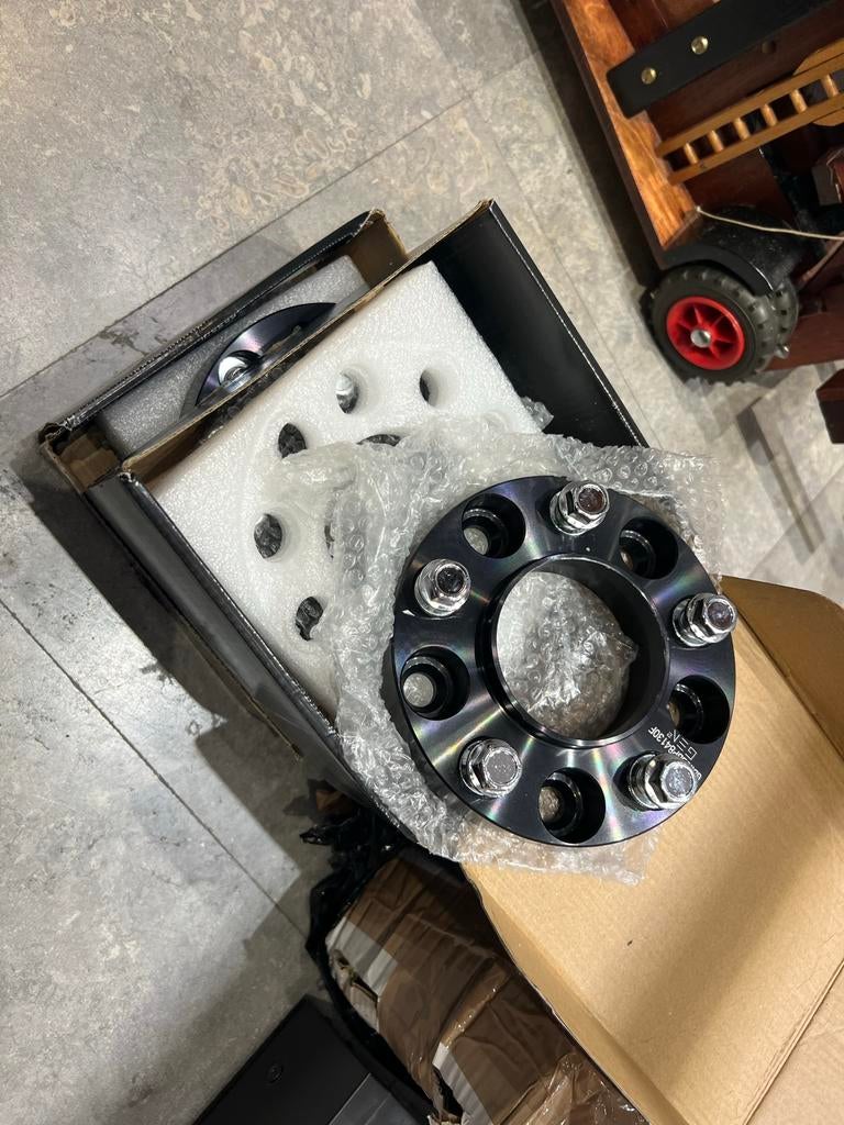 Wheel spacers 5x114.3 - 30mm spoorverbreders set (nieuw), Ophalen of Verzenden, Nieuw, Universele onderdelen