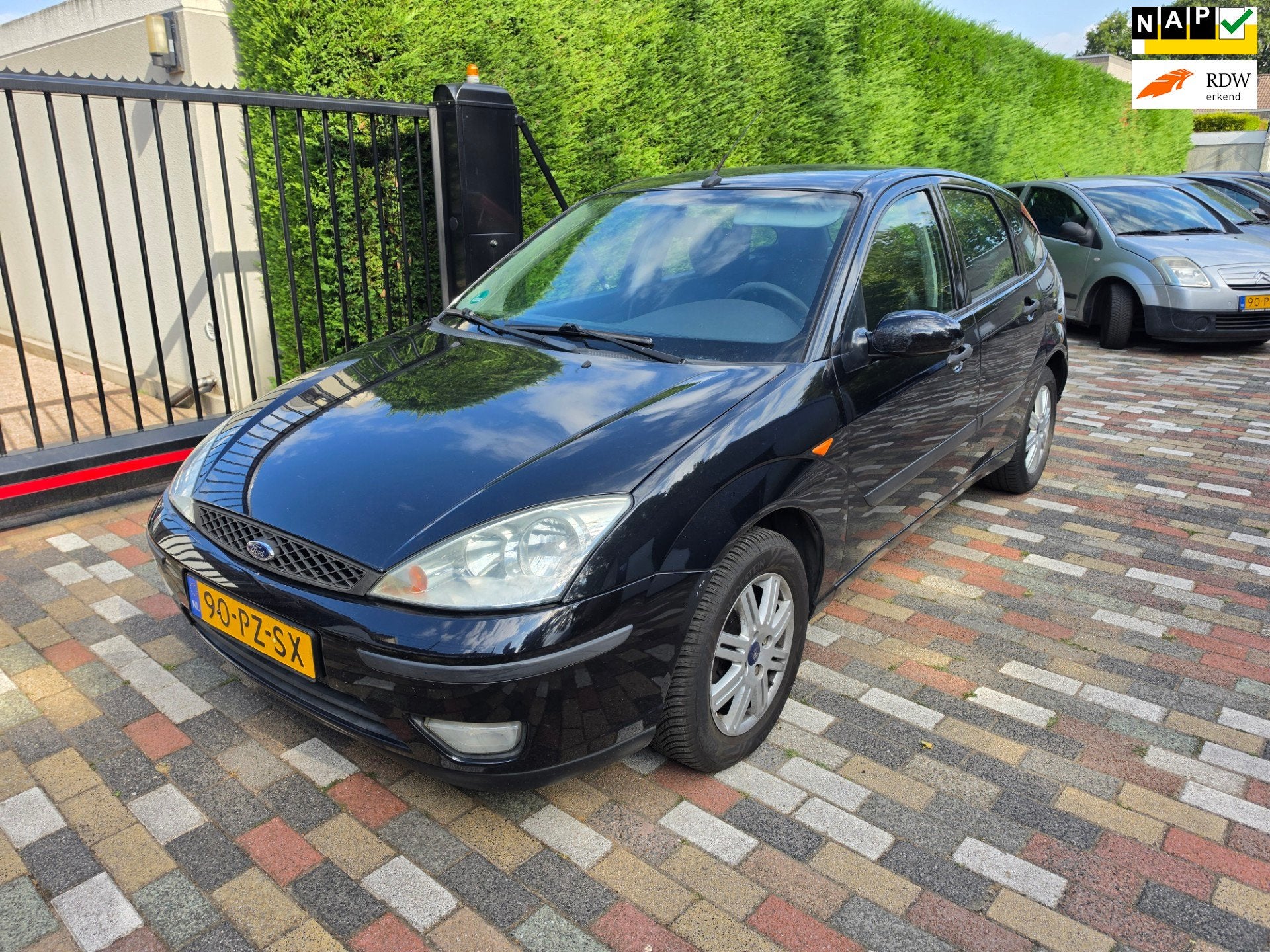 Ford Focus 1.6-16V Futura 2005 Clima Trekhaak leer Nw Apk, 1596 cc, Gebruikt, 4 cilinders, Handgeschakeld