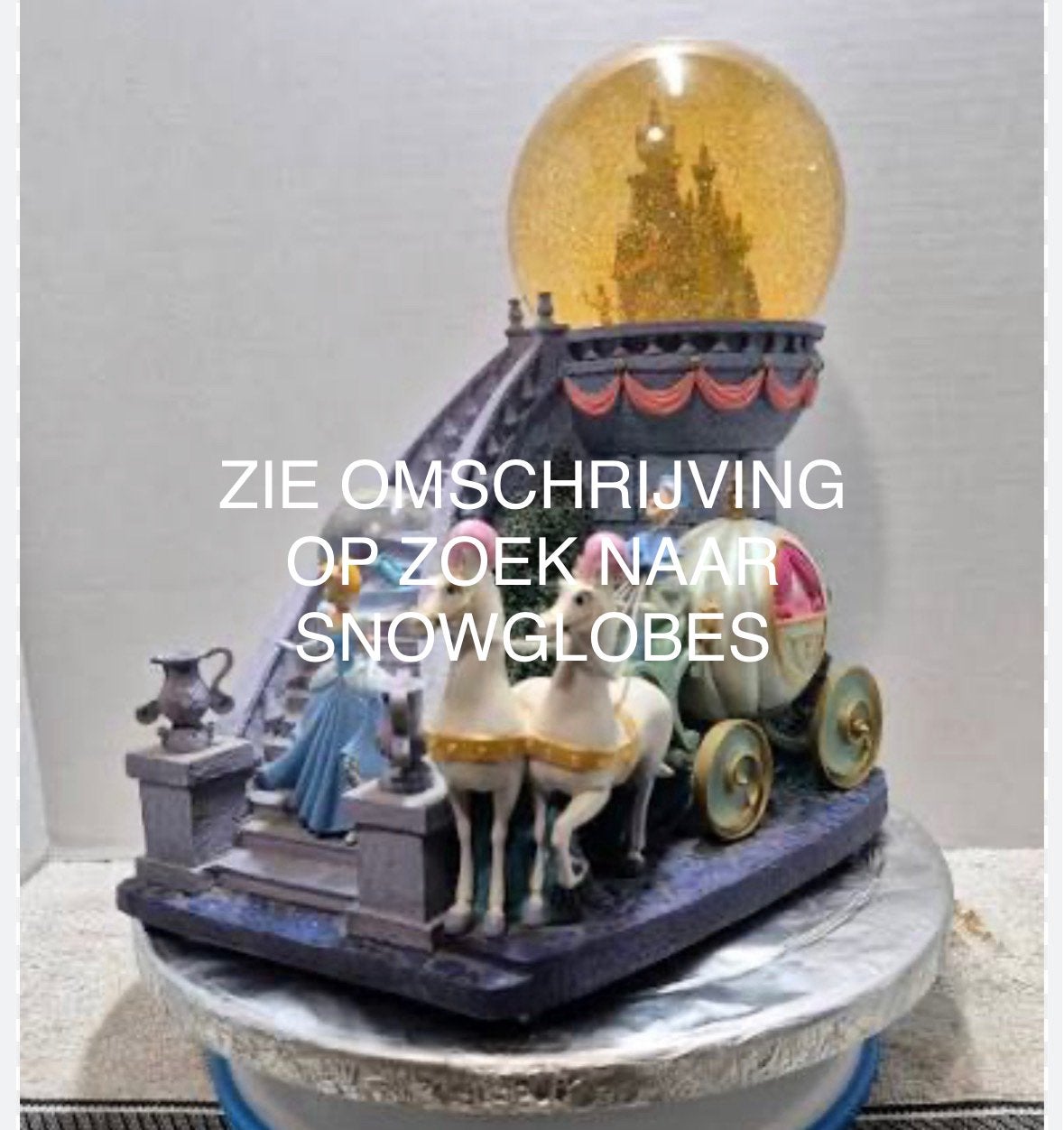 OPZOEK naar Disney snowglobes - Sneeuwbollen met schade, Verzamelen, Ophalen, Gebruikt, Fantasy