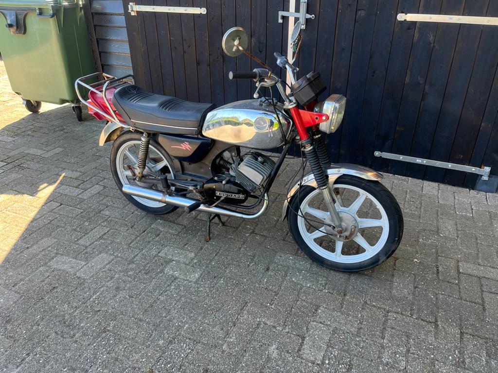 Zundapp gts 50, Fietsen en Brommers, Brommers | Overige merken, Zo goed als nieuw, Ophalen of Verzenden