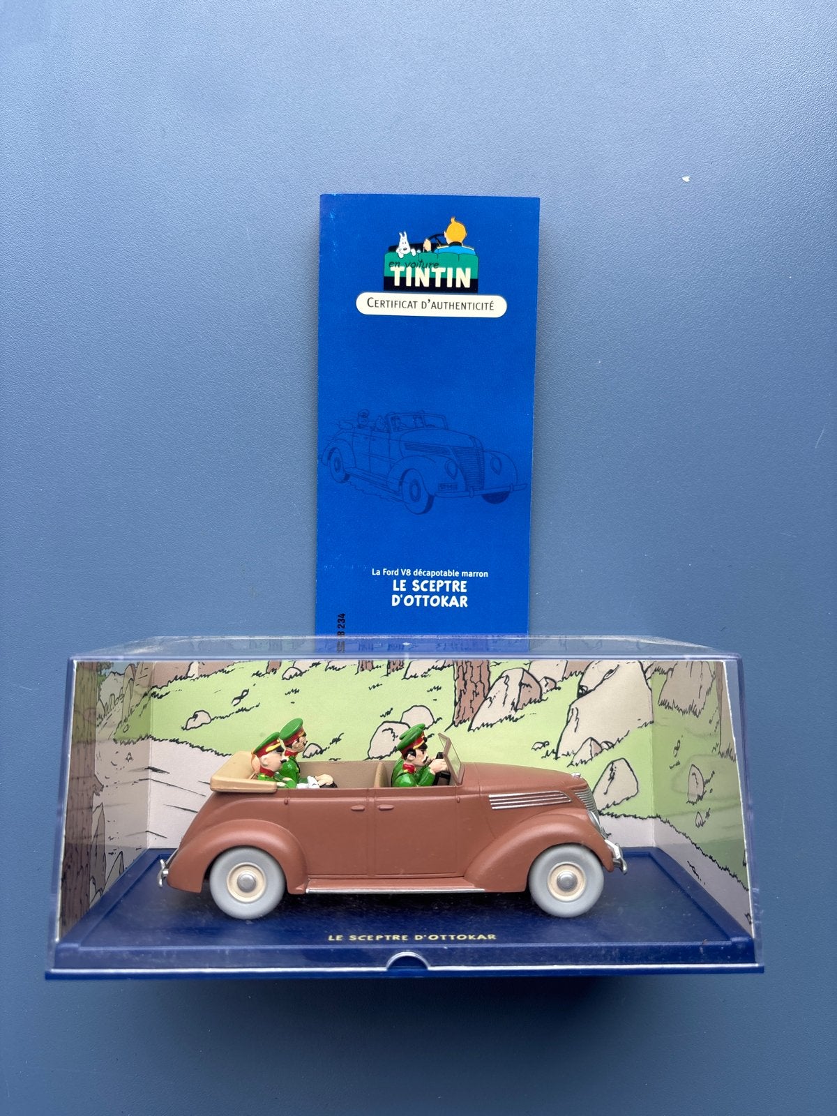 Kuifje auto 1/43 - Ford V8 Scepter van Ottokar, Hobby en Vrije tijd, Modelauto's | 1:43, Ophalen of Verzenden, Zo goed als nieuw