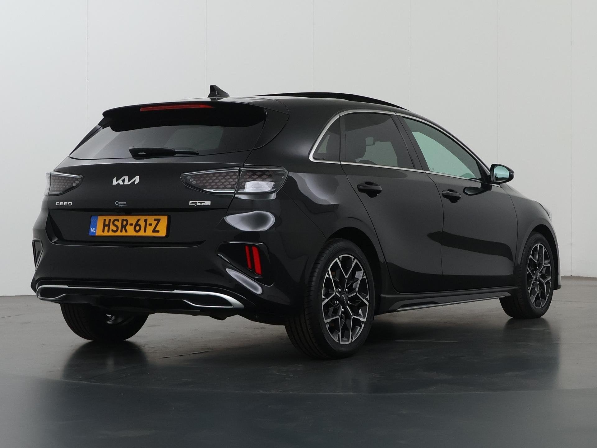 Kia Ceed 1.5 T-GDi GT-Line | Panoramadak | Matrix LED Koplam, Auto's, Gebruikt, Euro 6, 4 cilinders, 610 kg