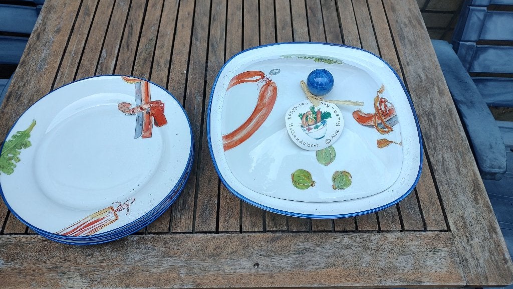4 eetborden en schaal, Huis en Inrichting, Keuken | Servies, Overige merken, Landelijk/Boerenbont, Nieuw, Ophalen of Verzenden