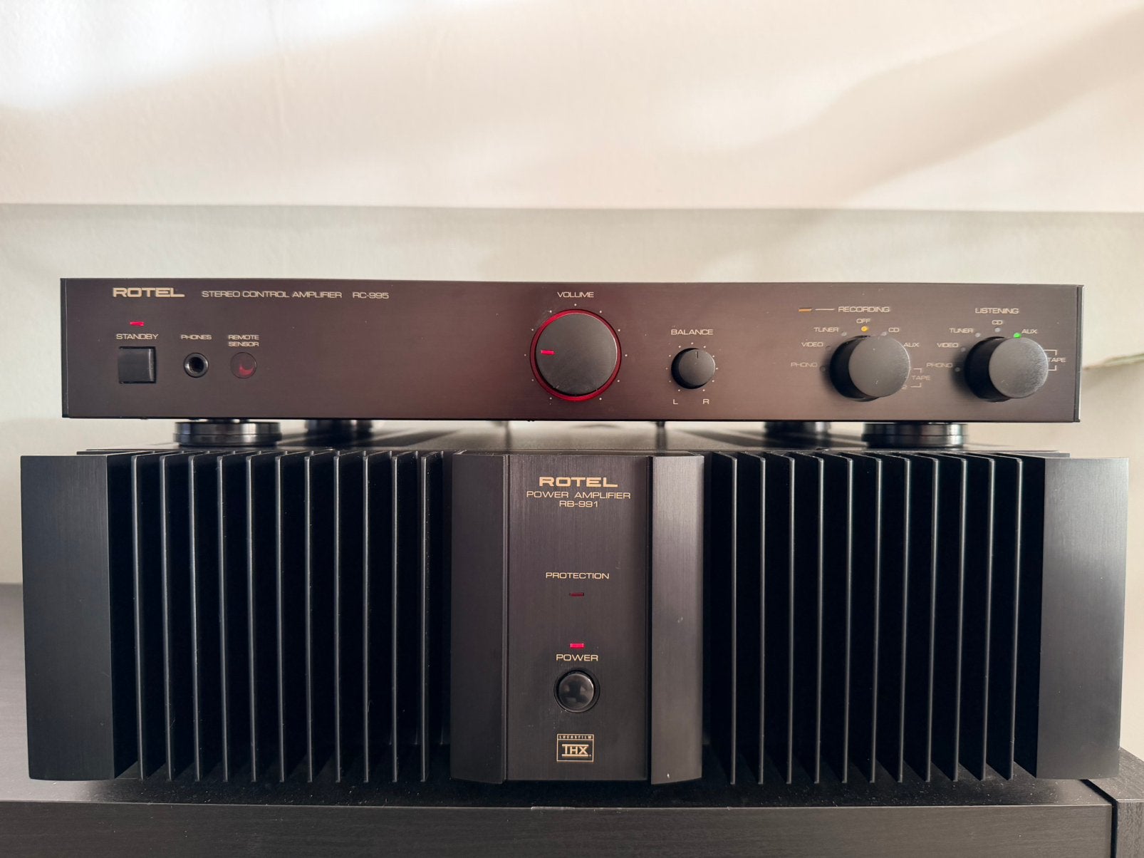 Rotel RC-995 + RB-991 - Hoogwaardige voor- en eindversterker, Overige merken, Ophalen of Verzenden, Zo goed als nieuw, 120 watt of meer