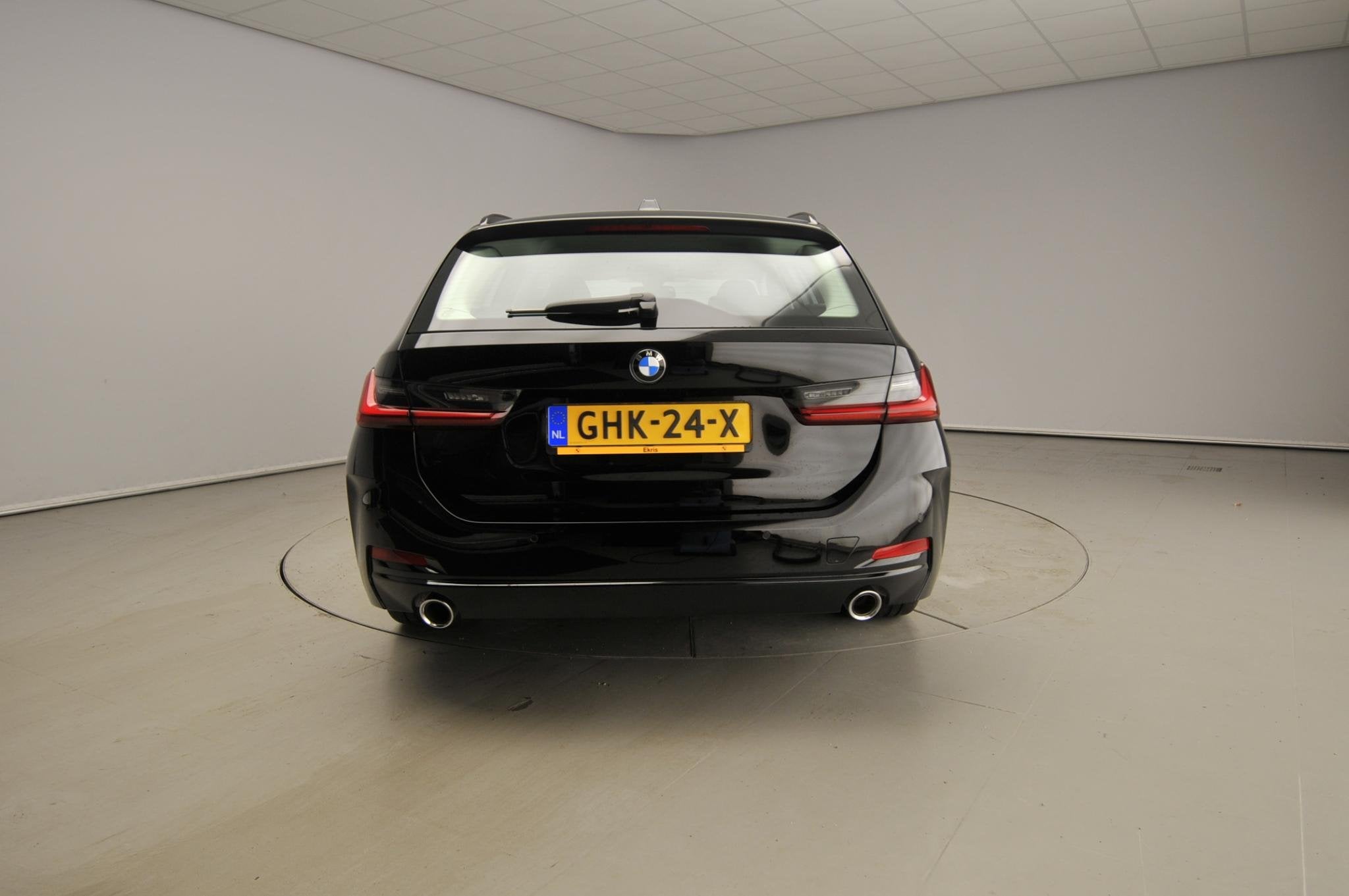 BMW 3-serie Touring 318i | LED | Navigatie | Clima | PDC | S, Auto's, Automaat, Gebruikt, Euro 6, Met garantie (alle)
