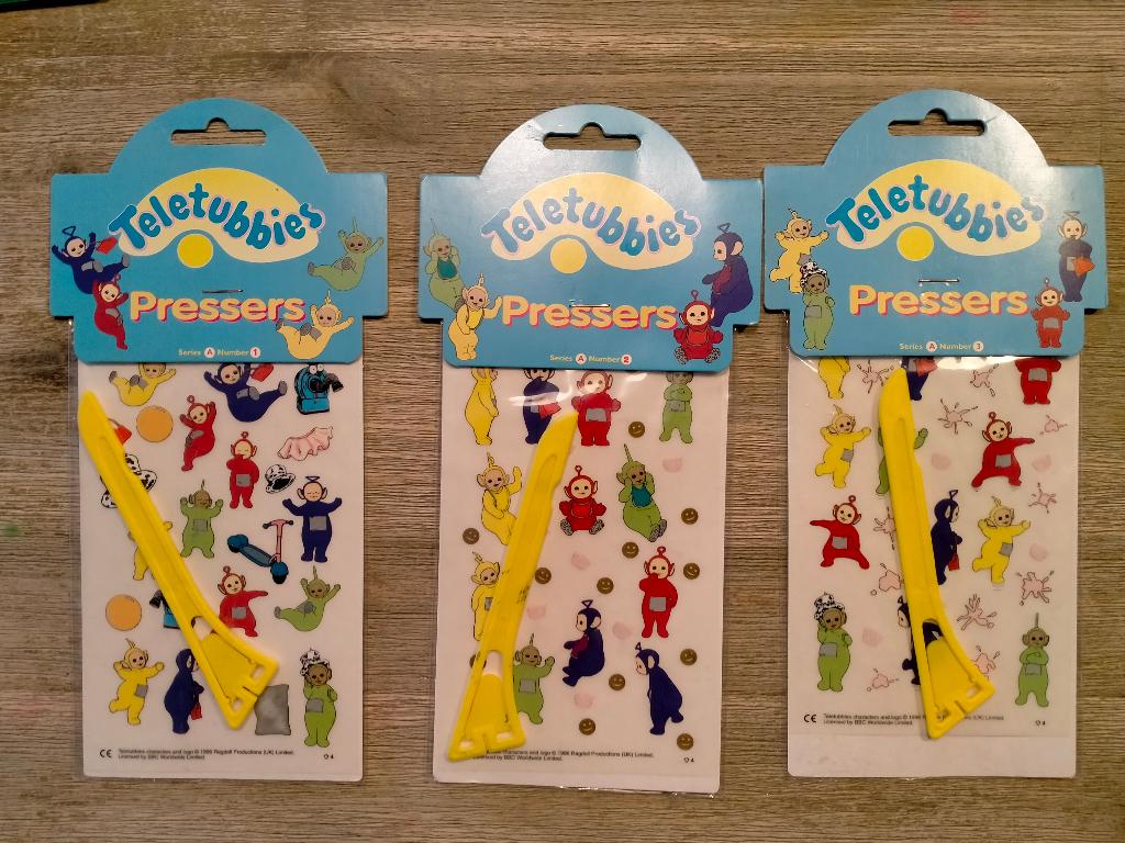 Teletubbies pressers strip serie wrijfplaatjes tekenfilm, Ophalen of Verzenden, Overige figuren, Zo goed als nieuw, Overige typen