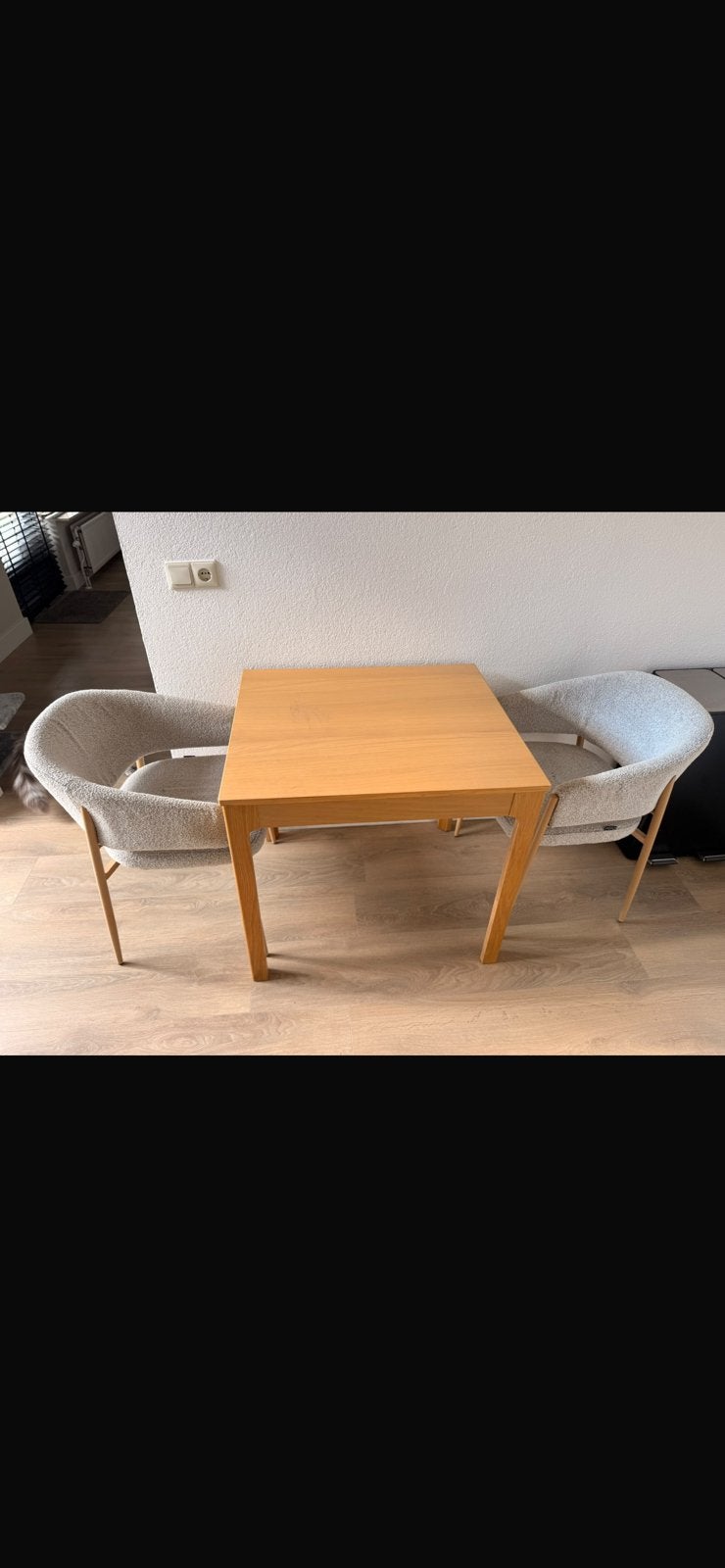 Uitschuifbare tafel van de oude Ikea collectie. En 2 stoelen, Ophalen