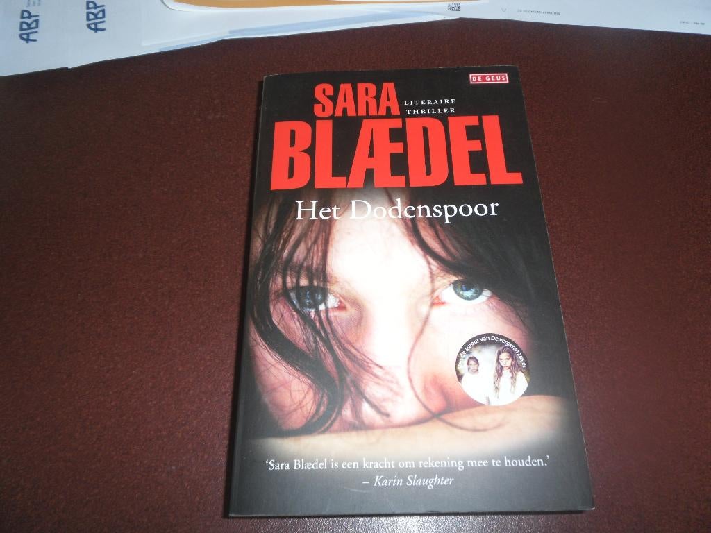 het dodenspoor, sara blaedel, Boeken, Ophalen of Verzenden, Zo goed als nieuw