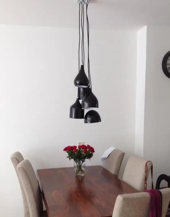 Hanglamp woonexpress met 5 verschillend zwarte kappen, Ophalen of Verzenden, Gebruikt, Metaal, 75 cm of meer