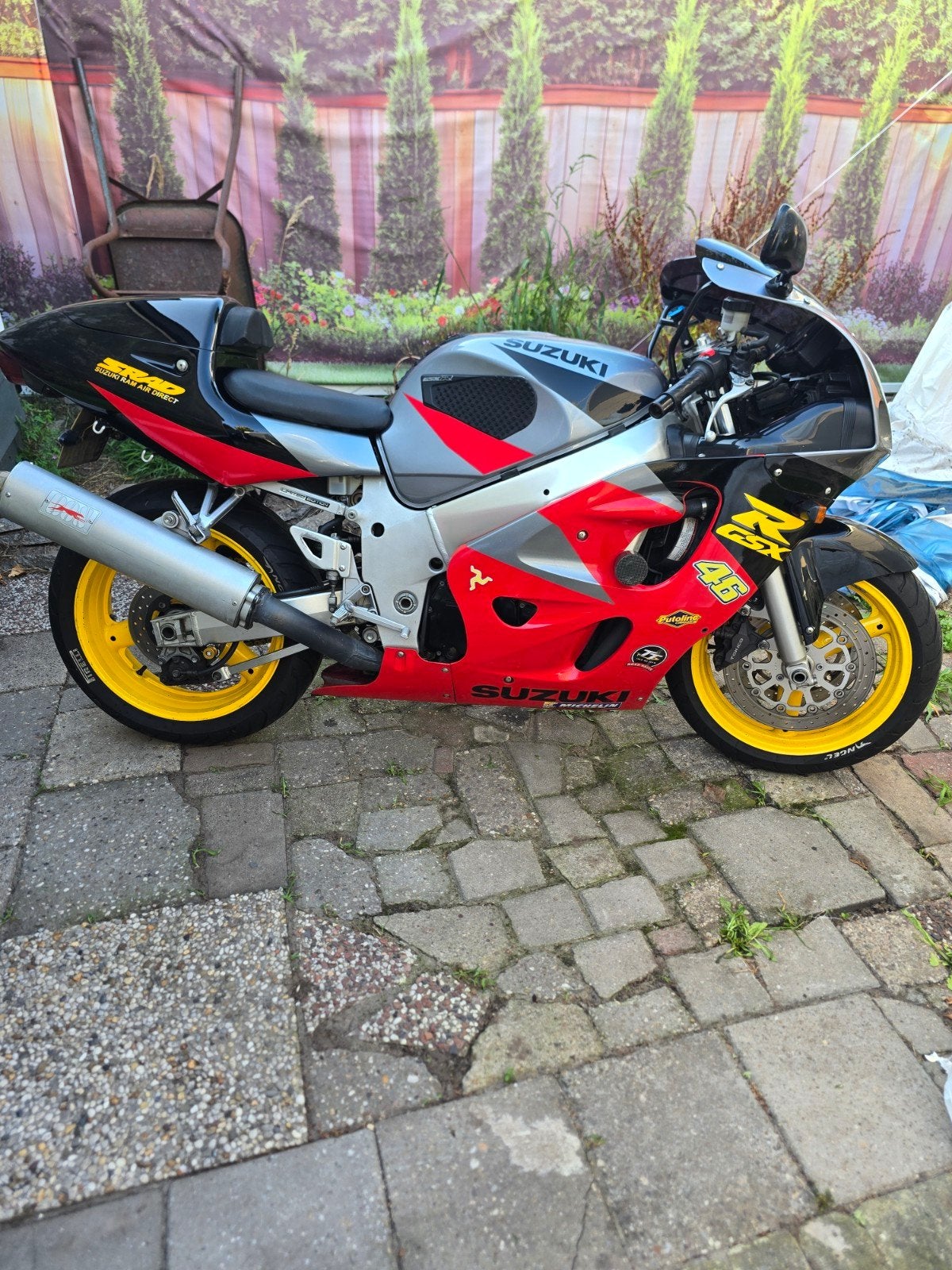 Suzuki gsx-r 600 srad 1997, Sportuitlaat, Occasion, 4 cilinders, Motorrijbewijs A