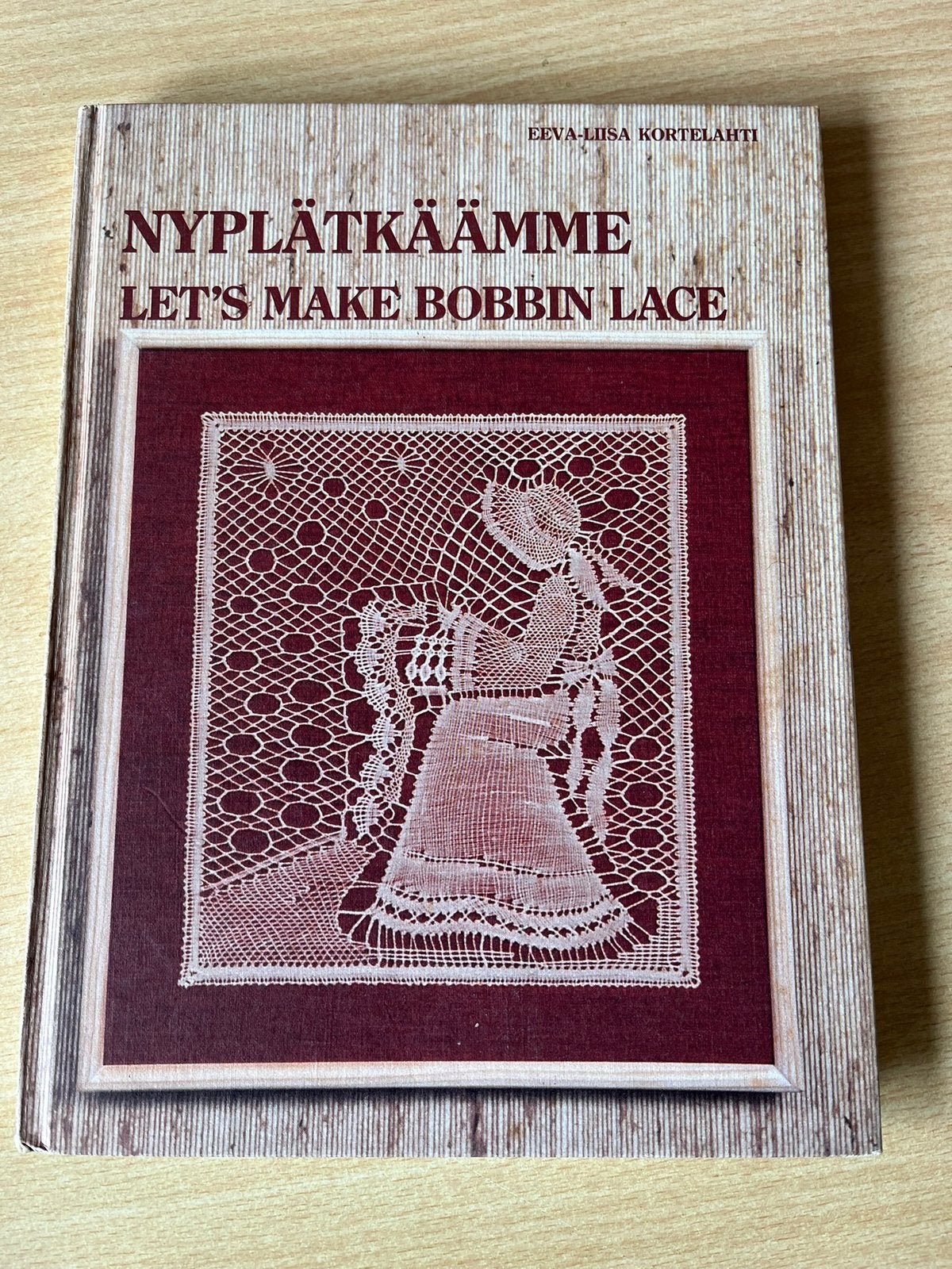 Let’s make bobbin lace. Eeva-Liisa Kortelahti, Ophalen of Verzenden, Gebruikt